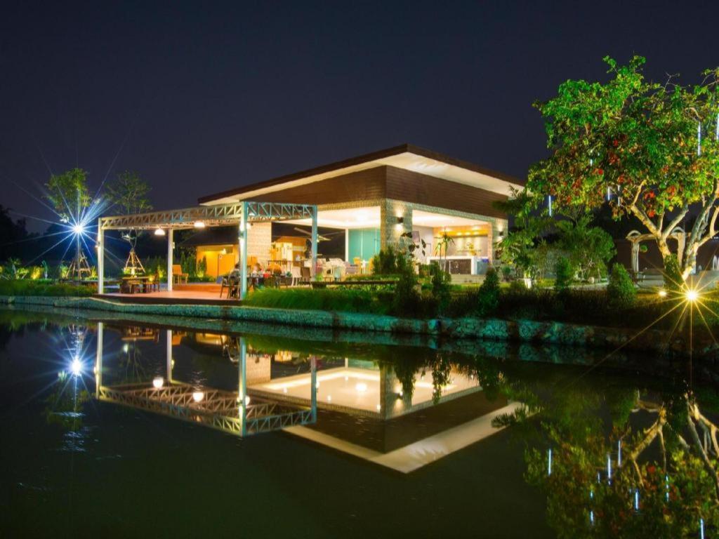 Bua Tara Resort Nong Prue Eksteriør billede