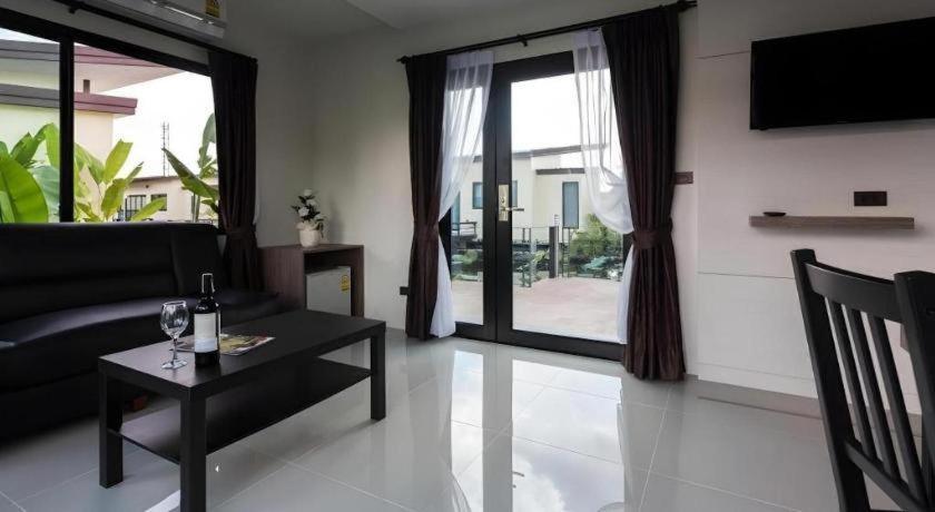 Bua Tara Resort Nong Prue Eksteriør billede