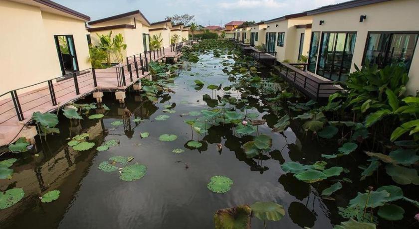 Bua Tara Resort Nong Prue Eksteriør billede