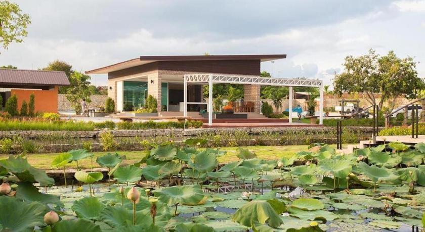 Bua Tara Resort Nong Prue Eksteriør billede