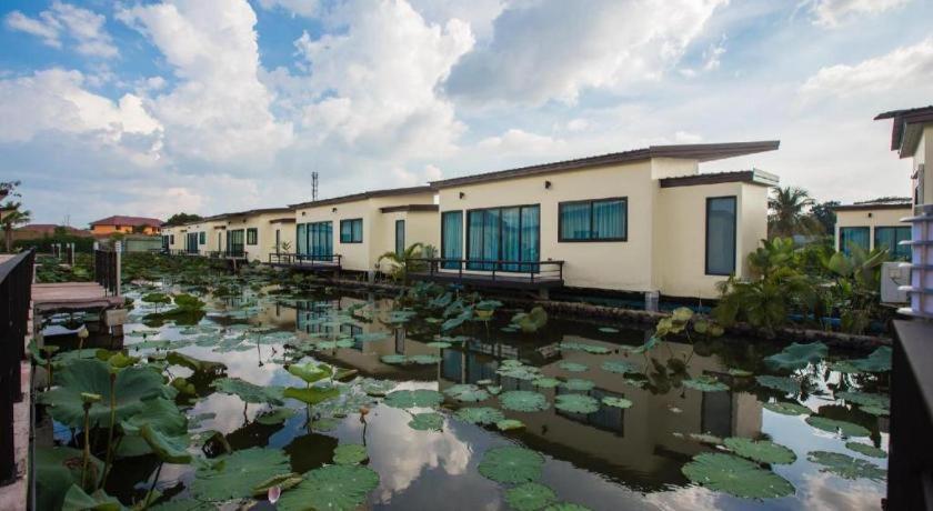 Bua Tara Resort Nong Prue Eksteriør billede